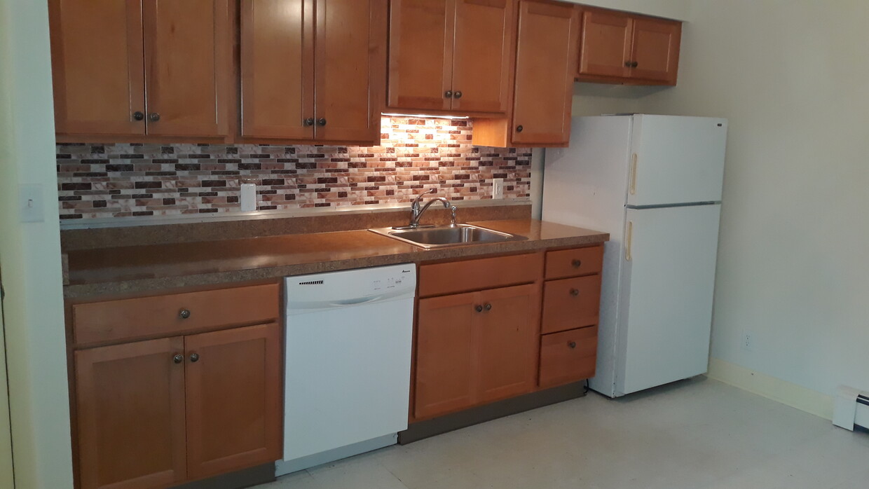 Foto del edificio - 44 Richmondville Ave
