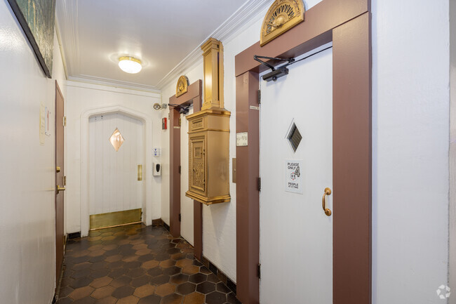 Elevators - Canterbury Court Apartments