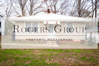 Building Photo - 1214 2nd St