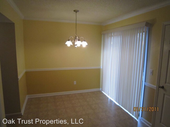 Foto del edificio - 2 br, 1.5 bath House - 2435 Woodstock Ave