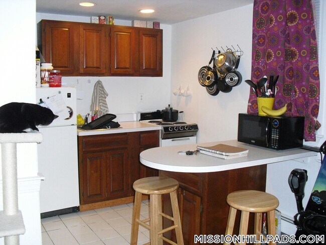 Foto del edificio - 61 S Huntington Ave