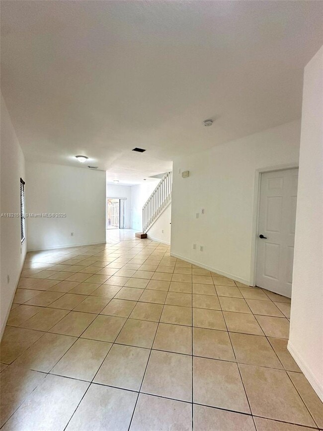 Foto del edificio - 8463 NW 107th Path