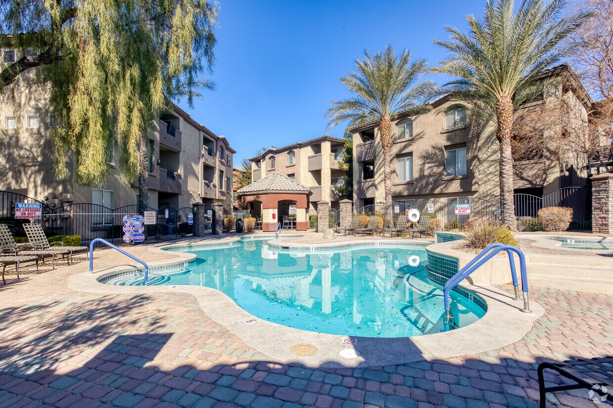 Condominiums 4400 S Jones Blvd Las Vegas, NV