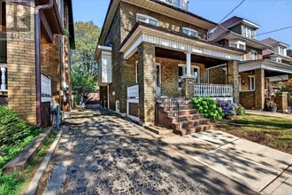 Building Photo - 104 Carrick Ave