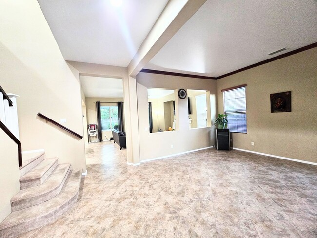 Building Photo - Highly Upgraded Paseo Del Sol Home!