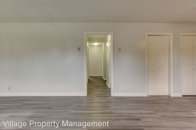 Building Photo - 3 br, 1.5 bath House - 104 Marshall Court