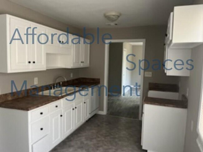 Foto del edificio - 4077 St Charles Pl