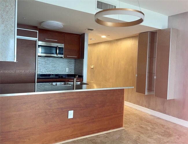 Foto del edificio - 1850 S Ocean Dr