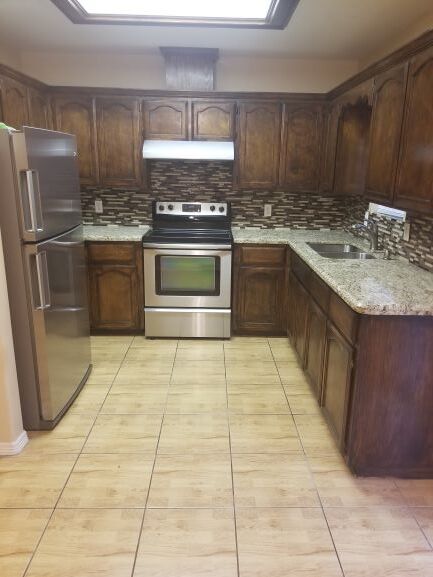 2 br 2 rr washer/dryer - 1824 Tierra Dulce Dr