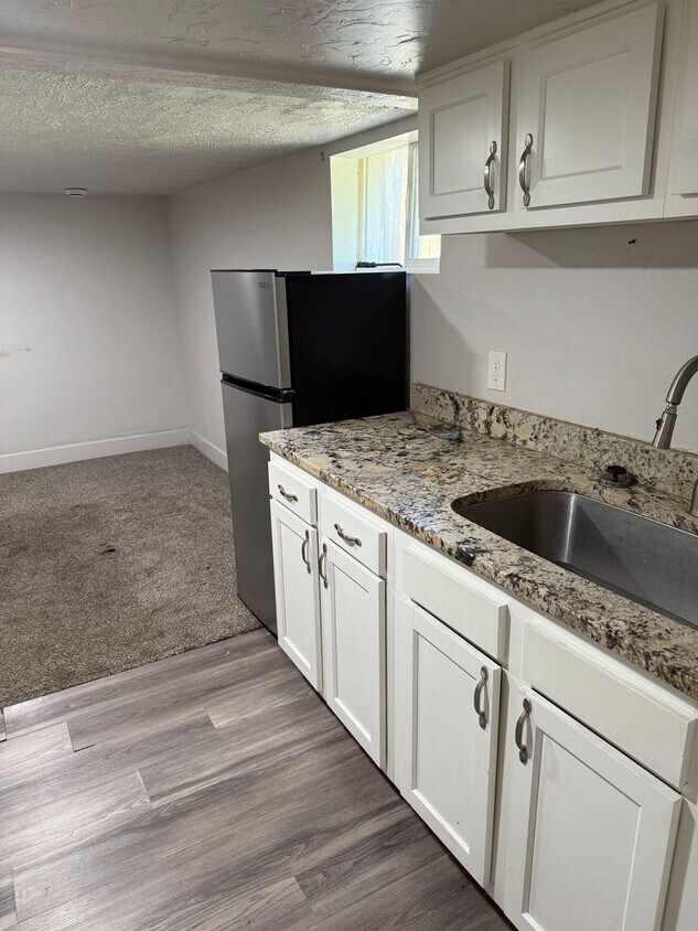 Foto principal - 2312 Harrison Blvd