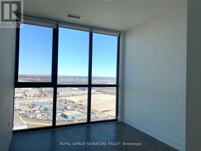 Building Photo - 2916 Hwy 7