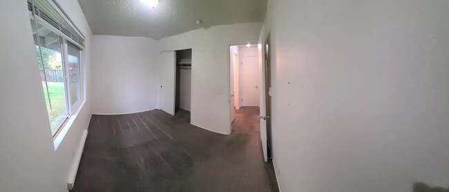 Building Photo - 1215 Dumas Rd