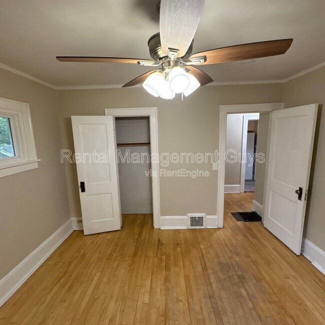 Building Photo - 4126 N Girard Ave