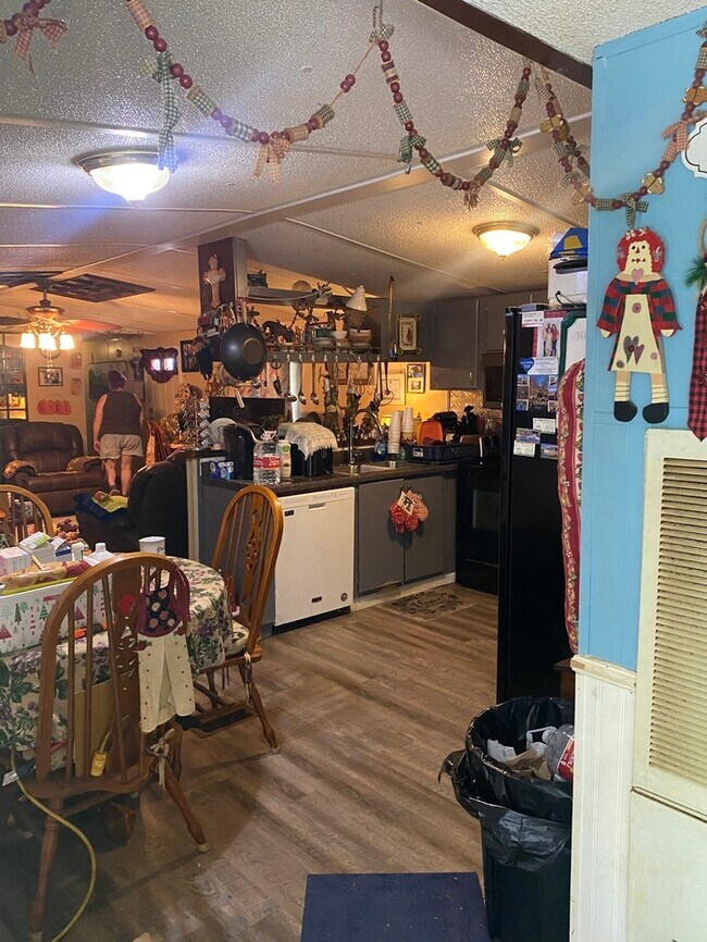 Foto del edificio - 1197 Ward Pl