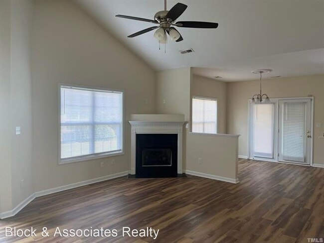 Building Photo - 2 br, 2 bath House - 2751 Andover Glen Road