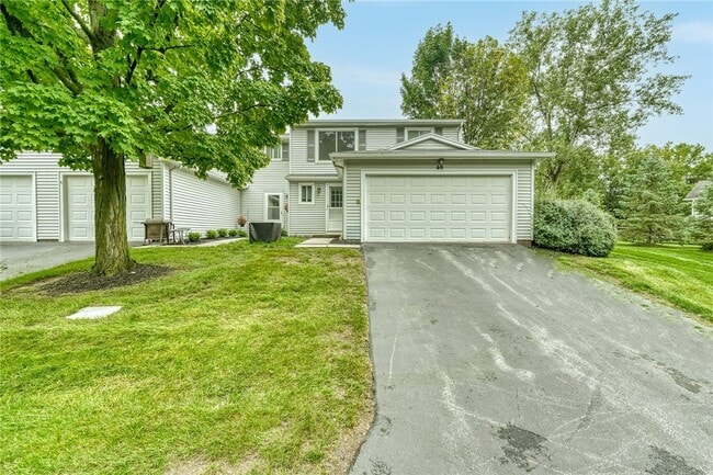 Building Photo - 49 Bucklebury Hill