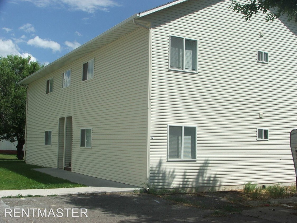 125 Viking Dr, Rexburg, ID 83440 Condo for Rent in Rexburg, ID