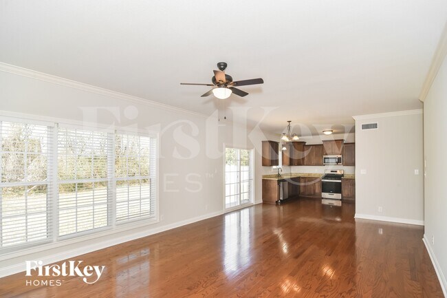 Foto del edificio - 388 Abeline Dr