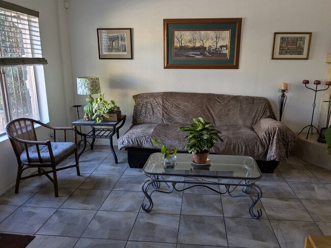 Building Photo - 4365 N La Osa Way