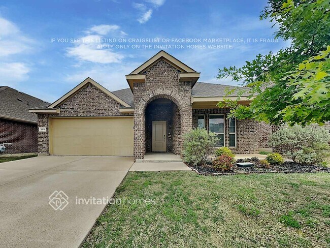 Building Photo - 753 Jamestown Ln