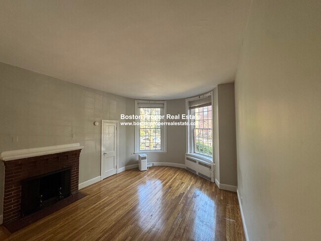Foto del edificio - 456 Beacon St