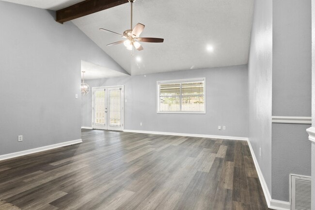 Foto del edificio - 110 Summerwood Dr