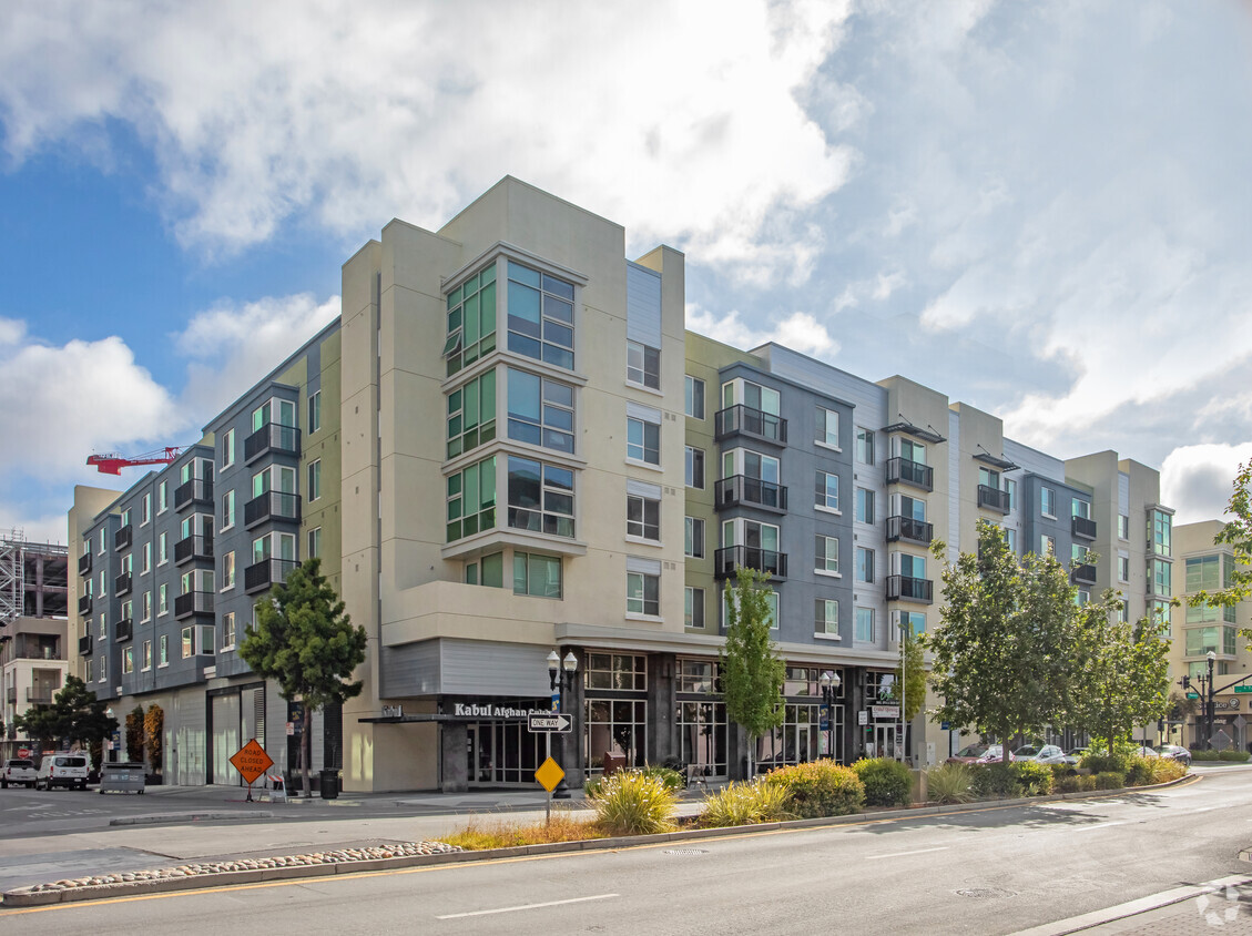 Foto del edificio - Solstice Apartments North