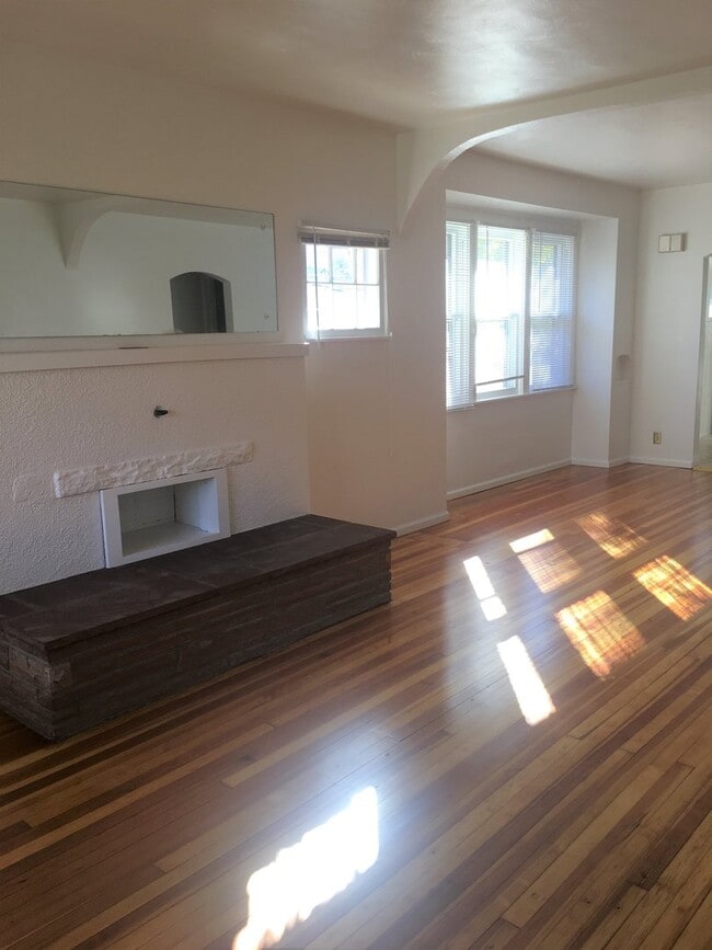 Building Photo - Available now! Craftsman Home in Newlands ...