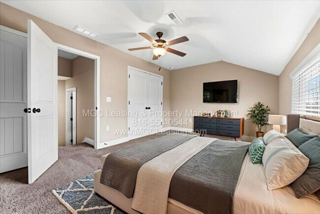 Foto del edificio - Timber Trails Townhomes - Reduced Rate with a 15 Month Lease!