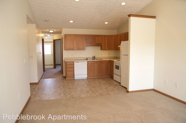 Building Photo - 105 Brookside Dr