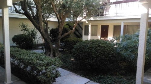Foto del edificio - 2100 Perkins Lane