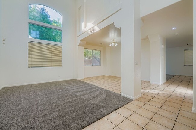 Foto del edificio - Newly remodeled 4 bedroom home!