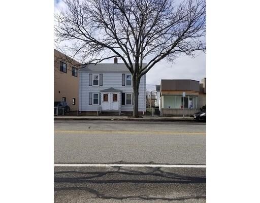 Primary Photo - 69 N Beacon St