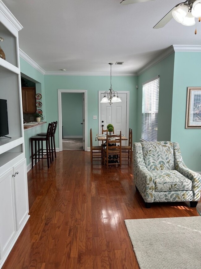 Building Photo - 1703 Highpointe