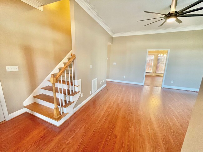 Building Photo - Beautiful 3 2.5 Bath Home in Thomasville