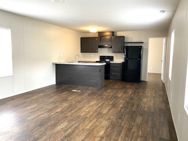 Foto del edificio - 502 Blakley Dr
