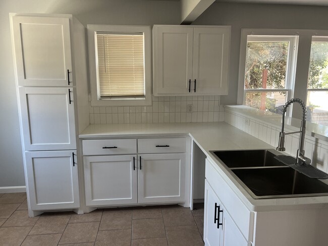 Building Photo - 2021 15th St