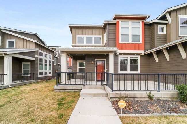 Foto del edificio - 2122 W Summit Pkwy