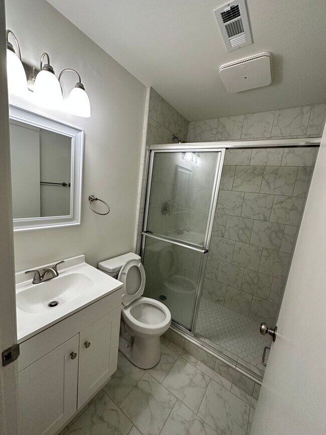 Building Photo - 908 Holden St. Apt. A