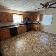 Building Photo - 1644 Blue Sulphur Rd