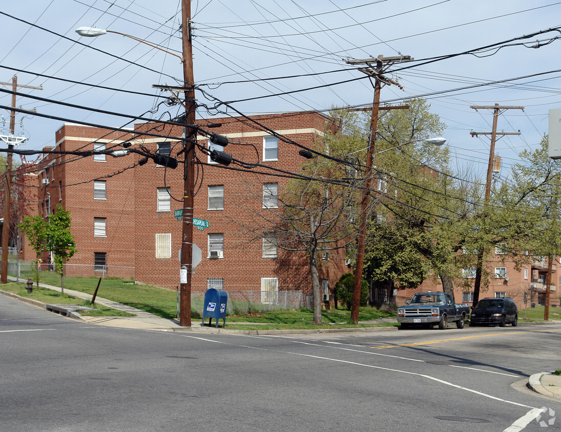 Foto del edificio - 760 Chesapeake St SE