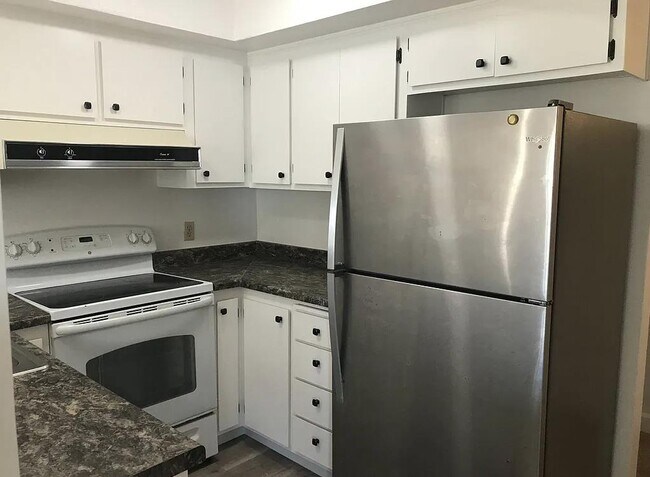 Foto del edificio - 490 Mariners Island Blvd