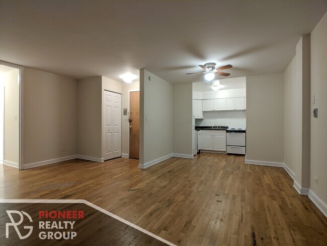 Foto del edificio - 1447 N Dearborn St