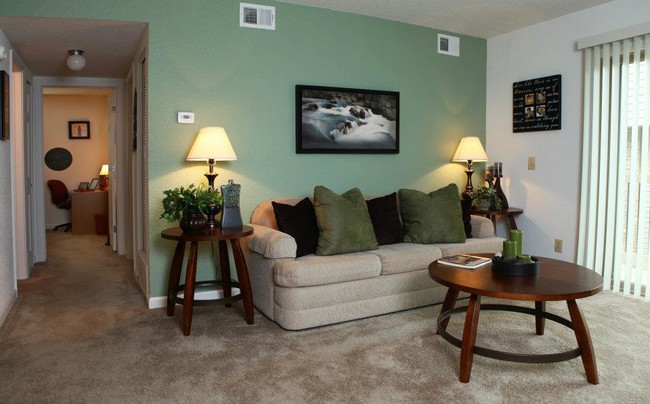 Livingroom w/balcony - Governeour Manor Apartments