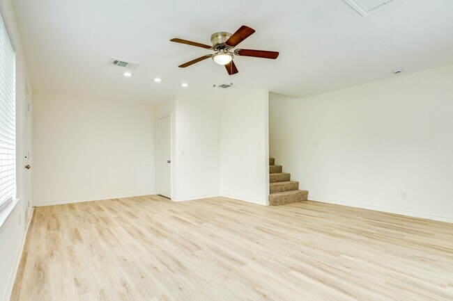 Foto del edificio - 408 Gardenia St