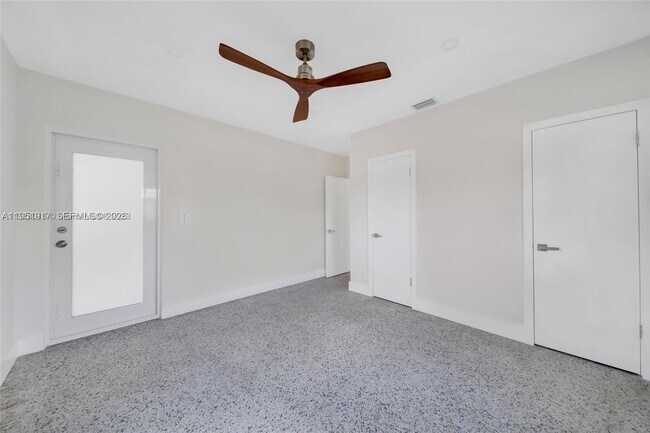 Foto del edificio - 11020 NE 10th Ave