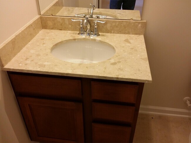 Foto del edificio - 22854 Yellow Oak Terrace