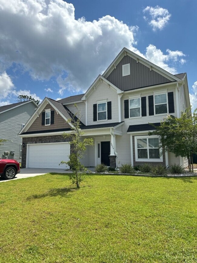 Foto del edificio - 5029 Castleoak Dr