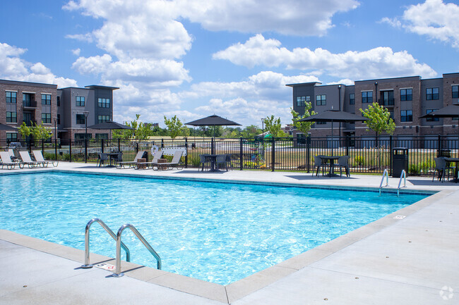 Sparkling Pool | Apartments for rent in Cincinnati, OH | Liberty Flats - Liberty Flats