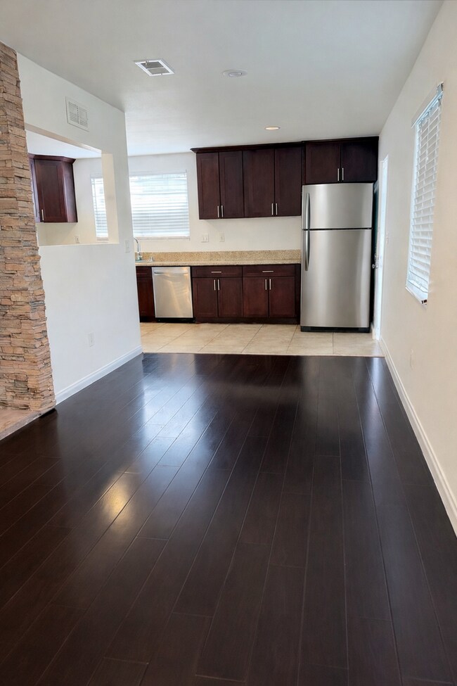 Photo - 2540 Hudspeth St House